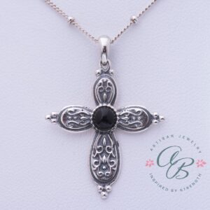 Emilia black pearl